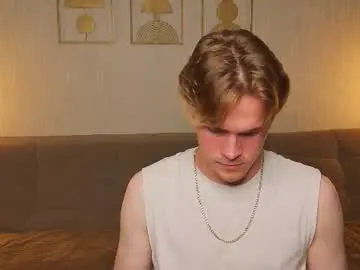 Chaturbate Live Sex Cam of boicute