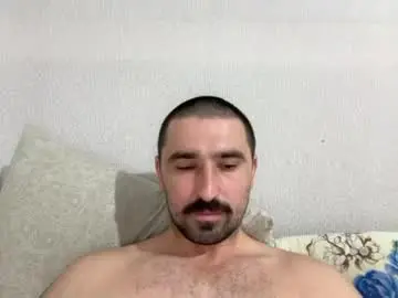 Chaturbate Live Sex Cam of hard_to_obey