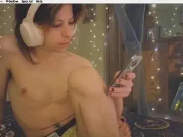 Chaturbate Live Sex Cam of kuntboyzworld