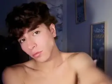 Chaturbate Best live sex cam show of michaell_peters