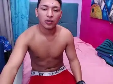 Chaturbate Live Sex Cam of twinks_fuck