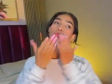 Chaturbate Live Sex of laura_aristizabal_19