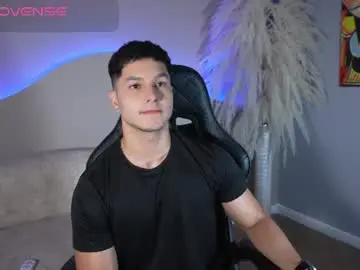 Chaturbate Free Live Porn of noah_clarkk