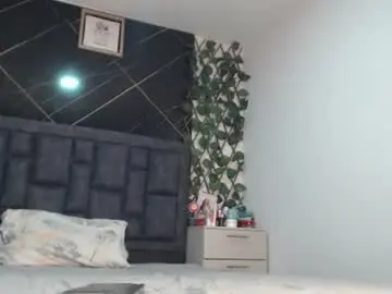 Chaturbate Live Sex Cam of ari_kanroji