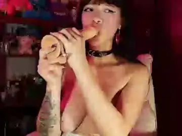 Chaturbate Live Sex Cam of marceline_0