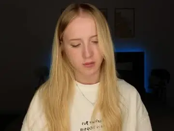Chaturbate Best live sex cam show of adele_armas