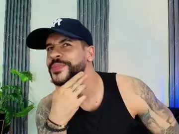 Chaturbate Adult Webcam of petesevans_1