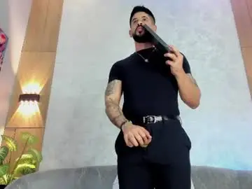 Chaturbate Live Porn of petesevans_1