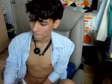Chaturbate Live Porn of aliotttwink