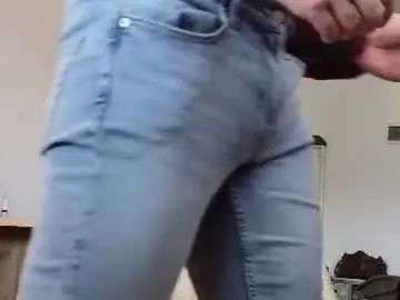 Chaturbate Live Porn of damonsalvatore222