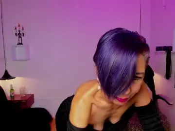 Chaturbate Free Live Porn of trinityy__
