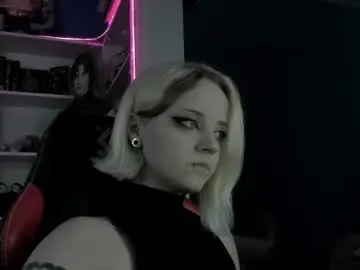 Chaturbate Live Sex of holy_mistresss