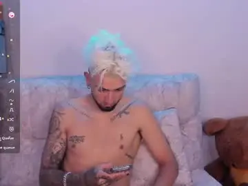Chaturbate Live Porn of couplevibes_