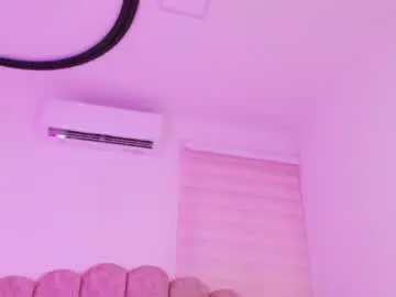 Chaturbate Nude Webcam of malaia_thompson_