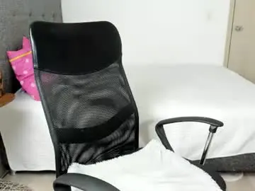 Chaturbate Watch Live Sex Cams of catta_cat18