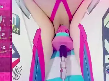 Chaturbate Live Sex Cam of daddyslittlegirl01