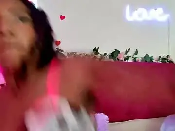 Chaturbate Live Sex of ellie_cute7