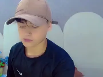 Chaturbate Best live sex cam show of alan_twink12