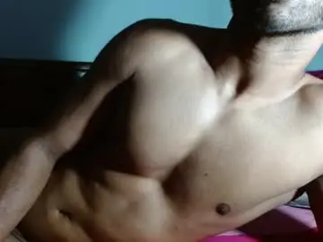 Chaturbate Nude Webcam of rayannzz