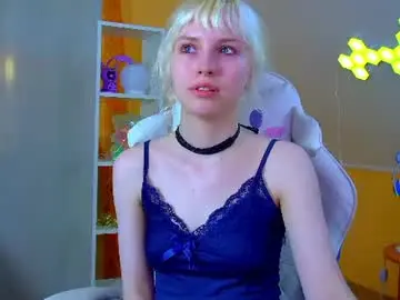Chaturbate Live Sex Cam of hannahhollis