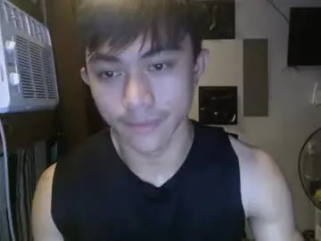 Chaturbate Free Porn Cam of cutie_hunk69