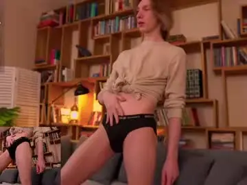 Chaturbate Watch Live Sex Cams of daniel__schmidt