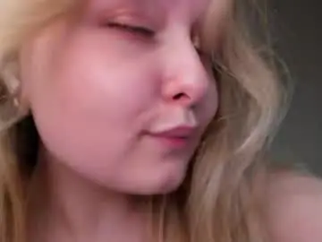 Chaturbate Live Sex Cam of teeencutee