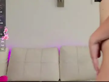 Chaturbate Live Porn of emmy_mouse