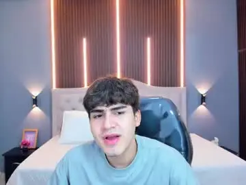 Chaturbate Best live sex cam show of tommy18__