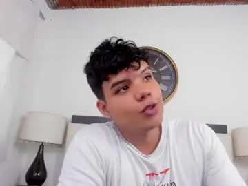 Chaturbate Live Sex Cam of axel_forte