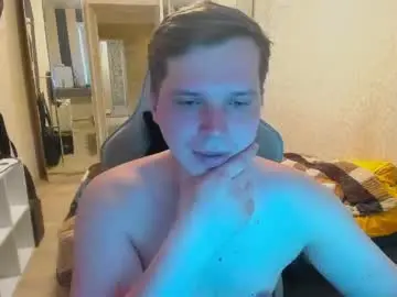Chaturbate Live Sex Cam of evan_boomer