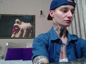 Chaturbate Best live sex cam show of kennyvibe