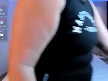 Chaturbate Live Sex Cam of susann_ross