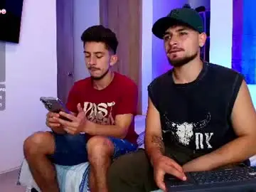 Chaturbate Live Porn of aron_santoro1