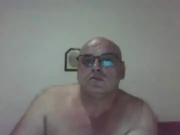 Chaturbate Live Sex Cam of _reyi