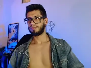 Chaturbate Best live sex cam show of colby_smit