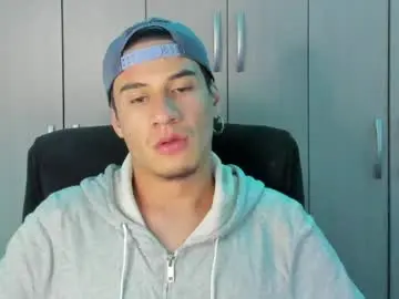 Chaturbate Nude Webcam of dominic_radccliffe