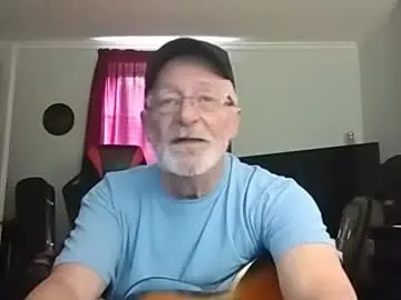 Chaturbate Live Sex Cam of kabriggs137