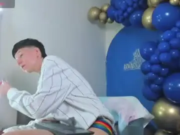 Chaturbate Live Sex Cam of liambrown09