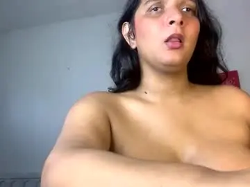 Chaturbate Nude Webcam of moni_moni2