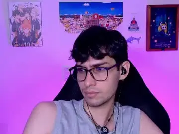 Chaturbate Live Sex Cam of khozler_