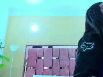 Chaturbate Live Sex Cam of megan_devon