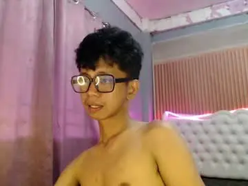 Chaturbate Watch Live Sex Cams of nerdy_nate
