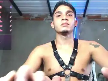 Chaturbate Adult Video Chat of angel_latinboy