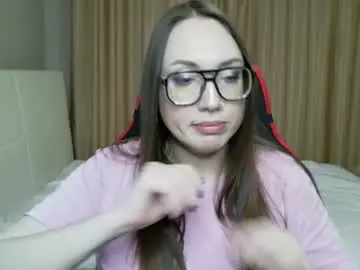 Chaturbate Live Porn of carolineglow_