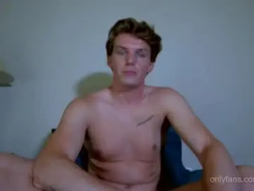 Chaturbate Free Porn Cam of deeyungguy