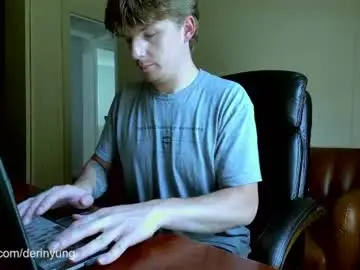 Chaturbate Adult Webcam of deeyungguy