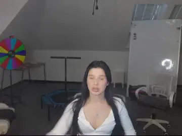 Chaturbate Live Sex Cam of juicy_secrets_054