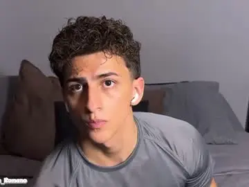 Chaturbate Sex Chat of salvatore_romanoo