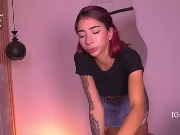Chaturbate Sex Cam of sara_lopee1